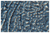 Формы рельефа дна кратера средних широт