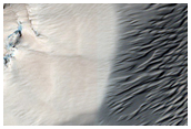 Graben Wall on Flank of Arsia Mons