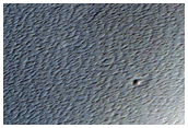 Intersecting Fracture Systems in Noctis Fossae