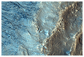 Обнажение глубоких пластов в регионе Эос Касма (Eos Chasma)