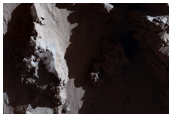 Monitor Slope Streaks