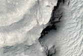 Exposed Layers in Aeolis Planum Region
