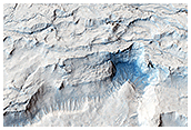 Scarp Exposing Basin Floor Deposits in Arabia Terra
