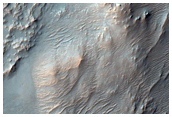 Ridges on Mound South of Huygens Crater
