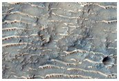 Layers Near Tinto Vallis
