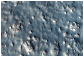 Streaked Lyot Crater Ejecta
