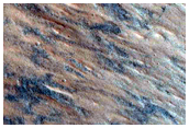 Steep Slopes in Juventae Chasma
