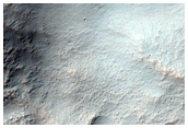 Каналы на стенке ударного кратера земли Terra Cimmeria