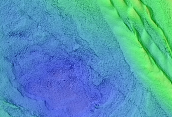 Steep North Polar Reentrant Scarp and Dunes