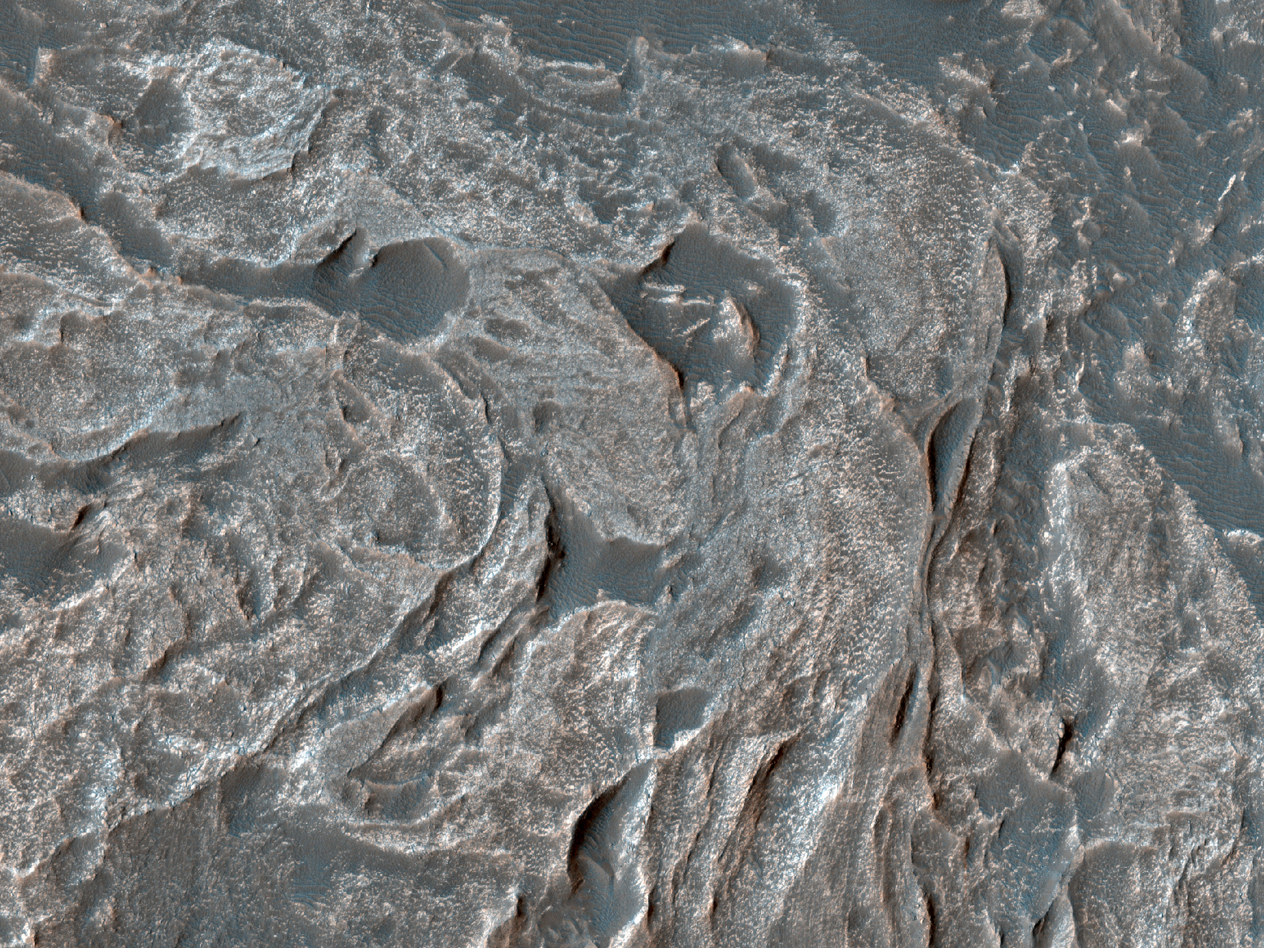 Formazioni curve nella Vallis Marineris