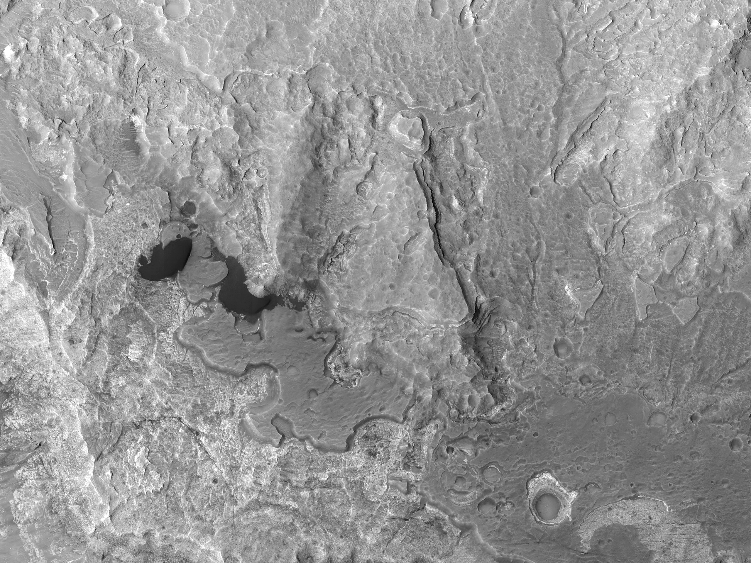 Schichten, Dünen und Klippen in Hydrae Chasma
