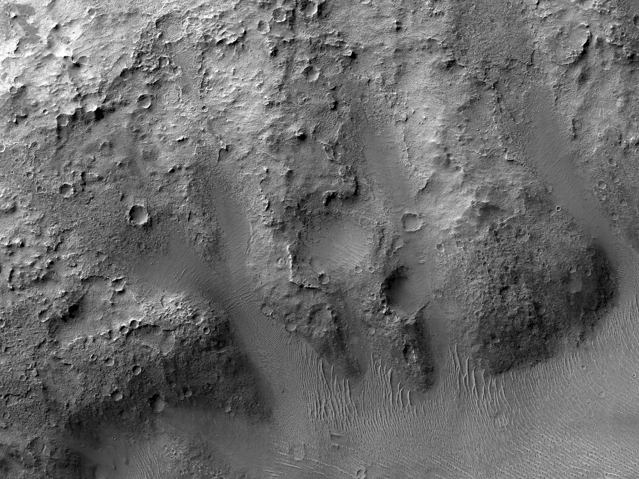 Muro de kratero en Protei Regio