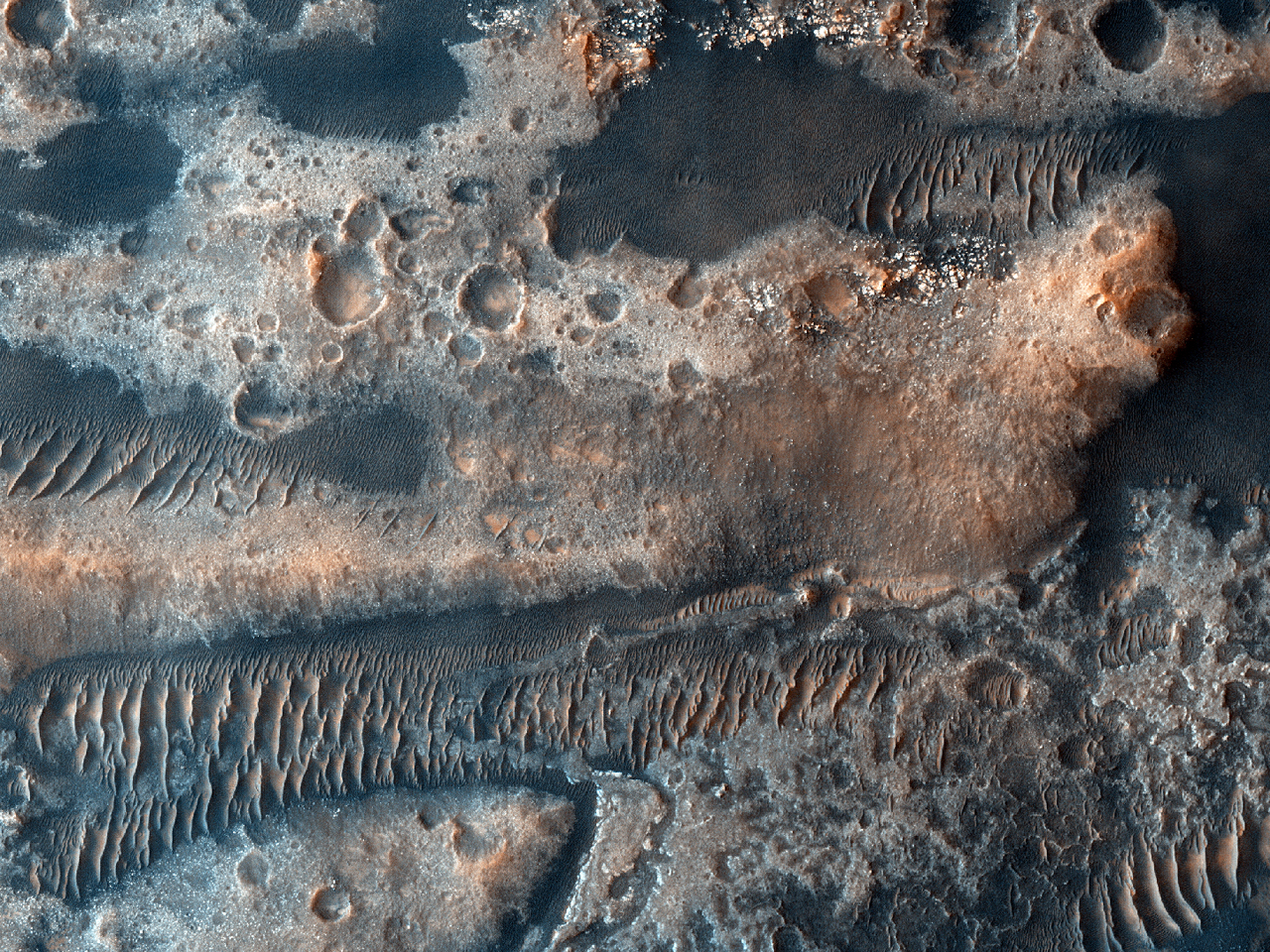 Podłoże doliny Lobo Vallis