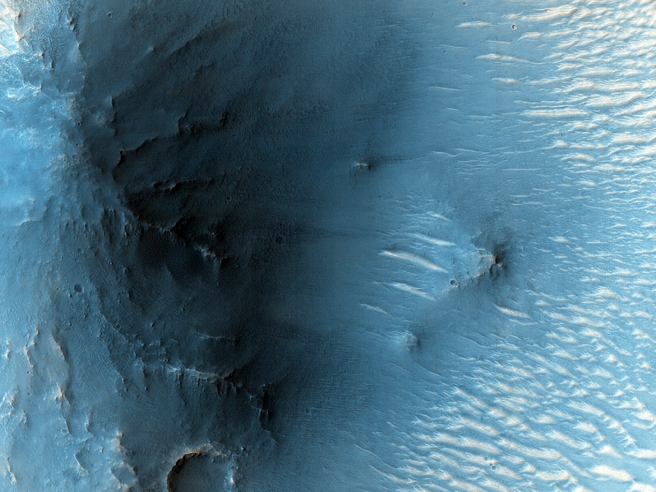 Mrkt avlagrat material i krater i vstra Arabia Terra