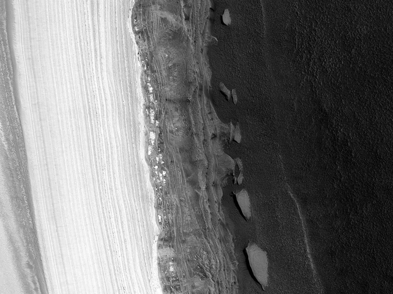Nordstliche Wand des Chasma Boreales