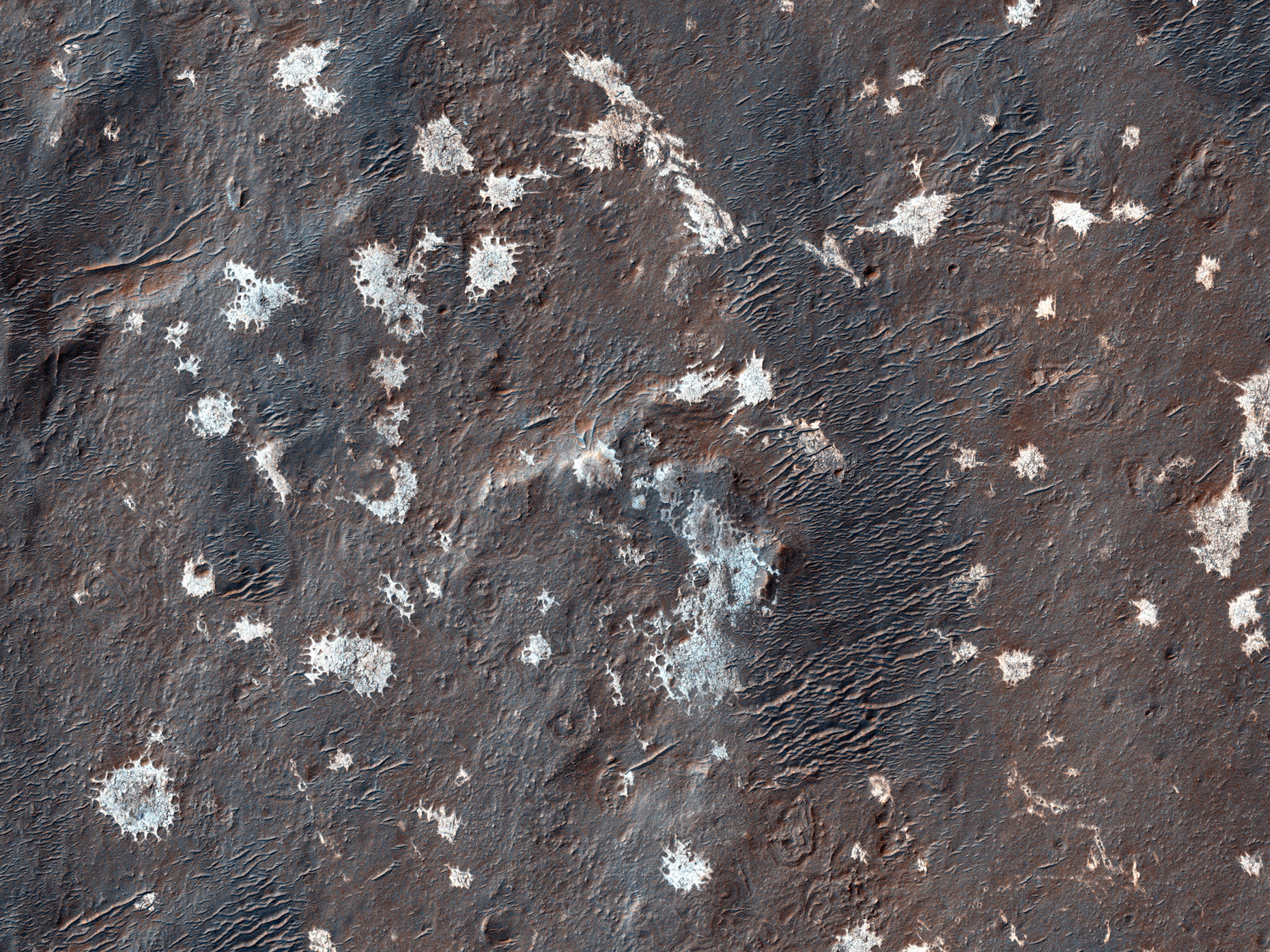Misteriosi depositi nel Cratere Vinogradov