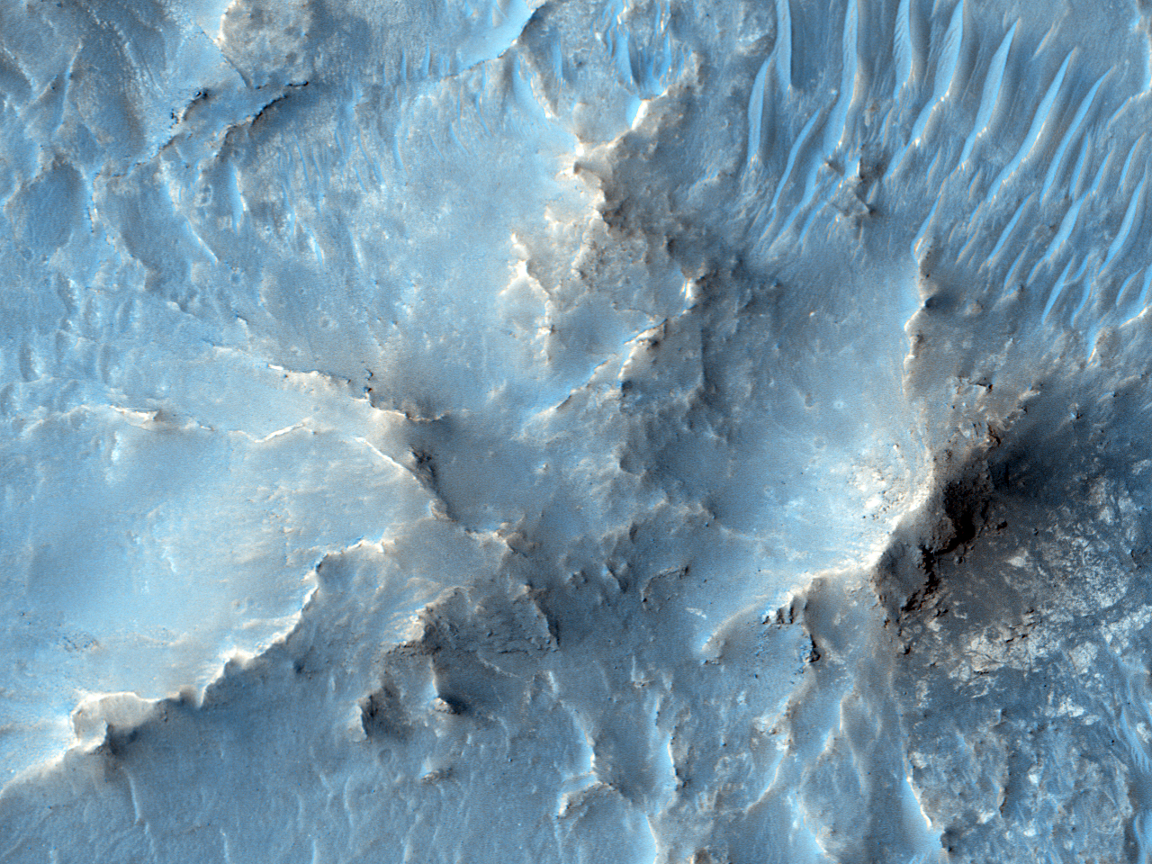 Centra levo de alfrapa kratero
