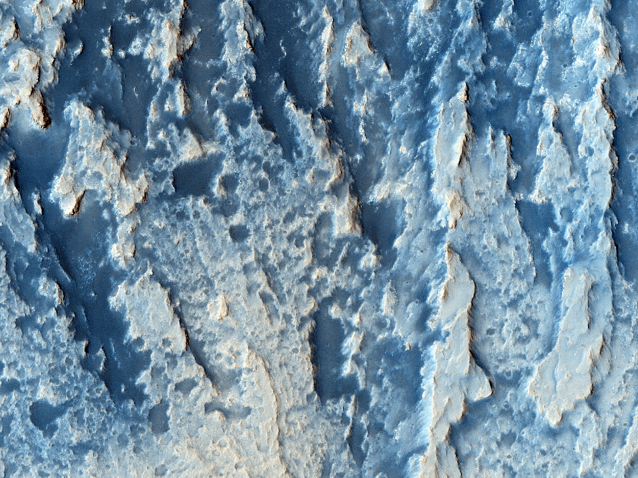 Leque sedimentar na Cratera Reuyl