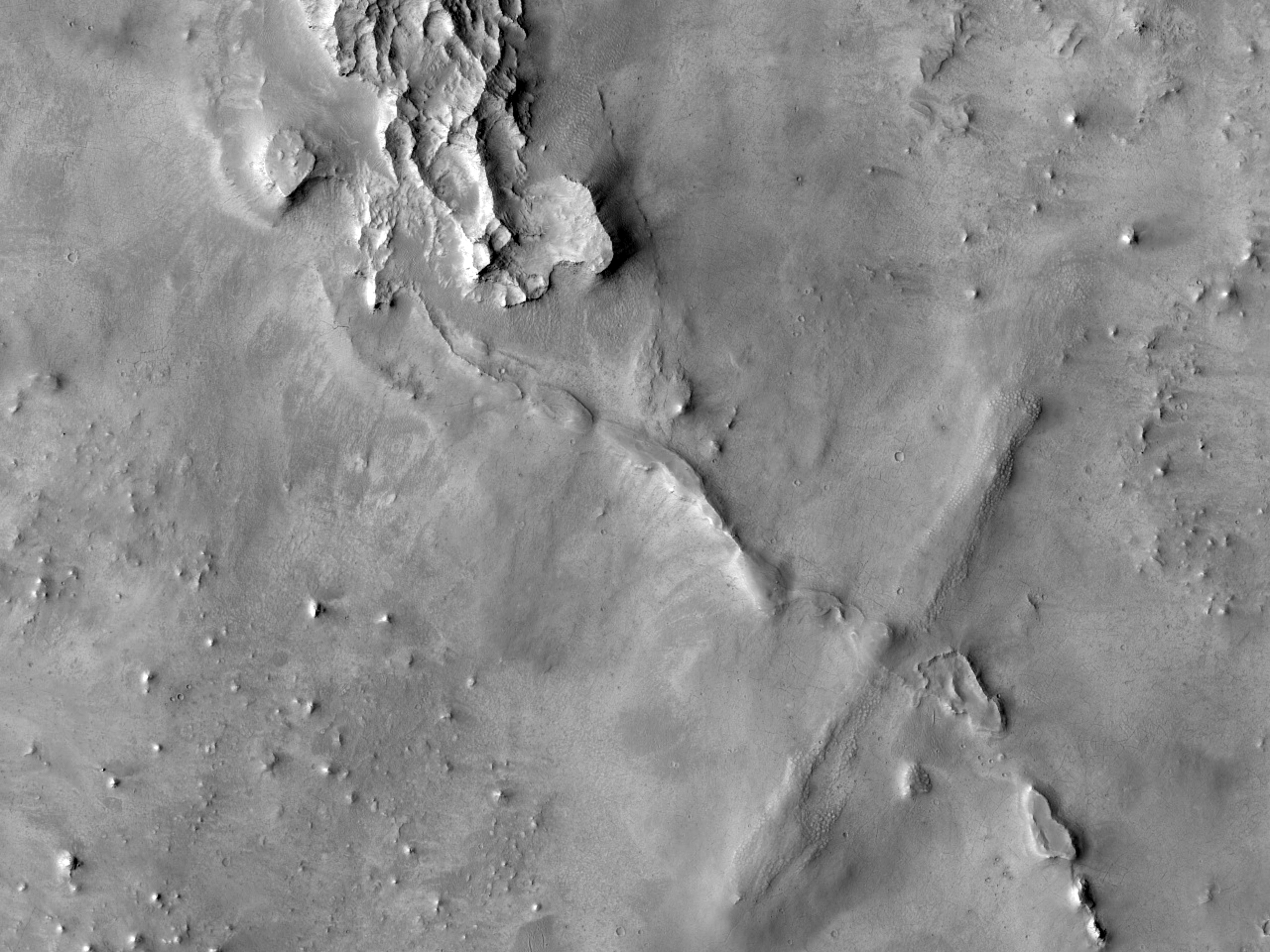 安东尼亚迪火山西南的不连续山脊地貌 (Antoniadi Crater)