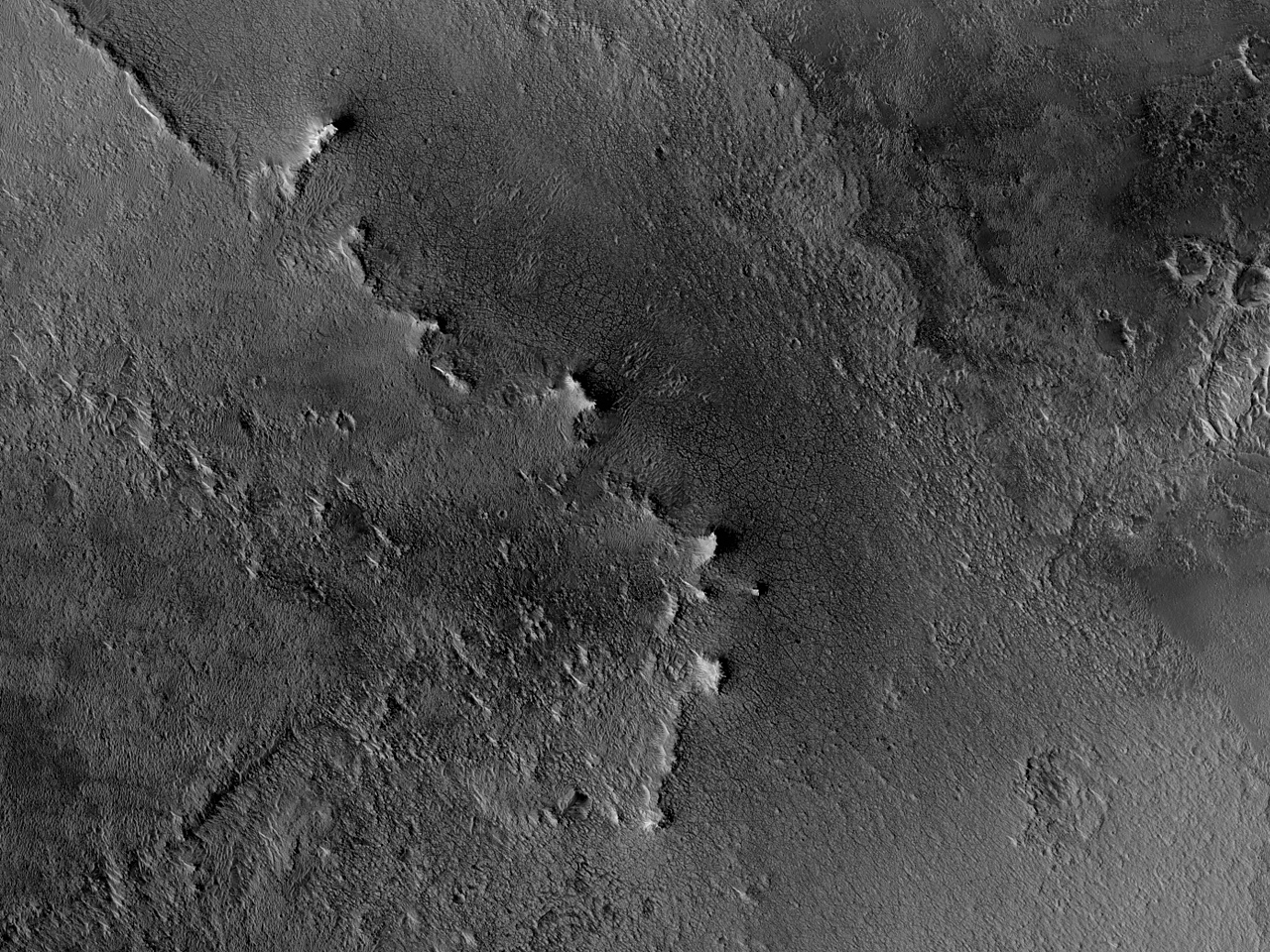 Bir çarpma kraterinin merkezi yapısı
