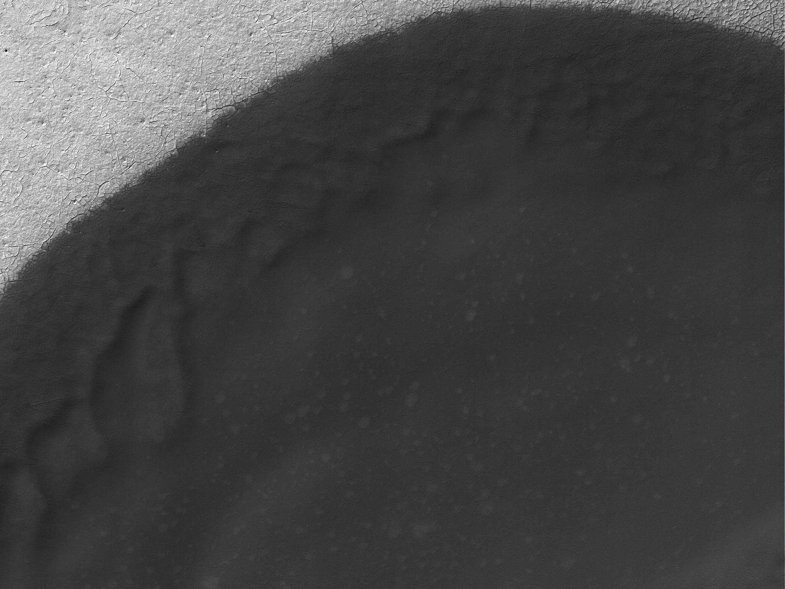 Dune Transition in the High Southern Latitudes