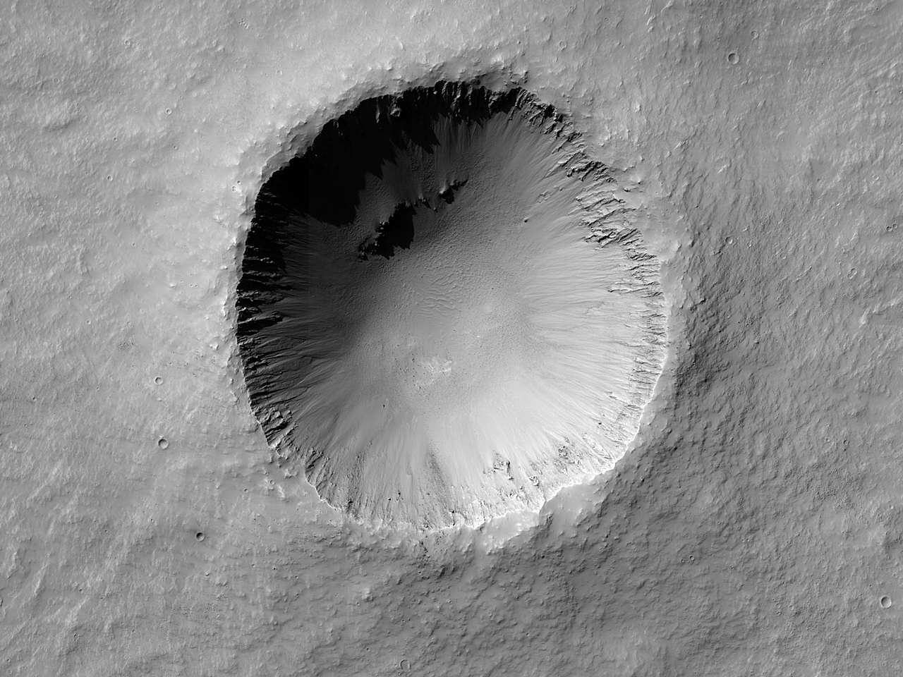 Bir çarpma kraterindeki eğimin gözlemi