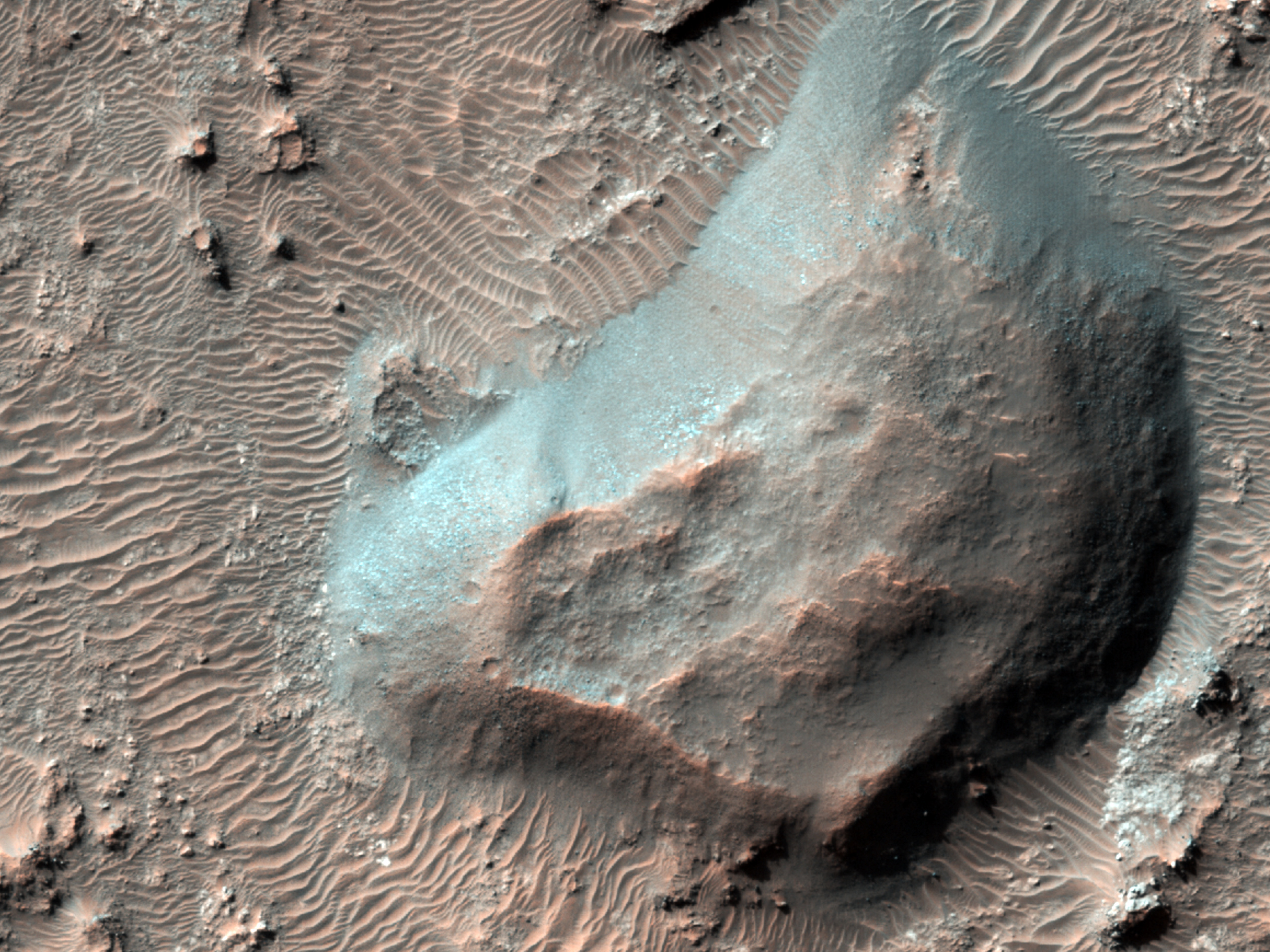 Egy becsapódási kráter aljzata a Tyrrhena Terra területén