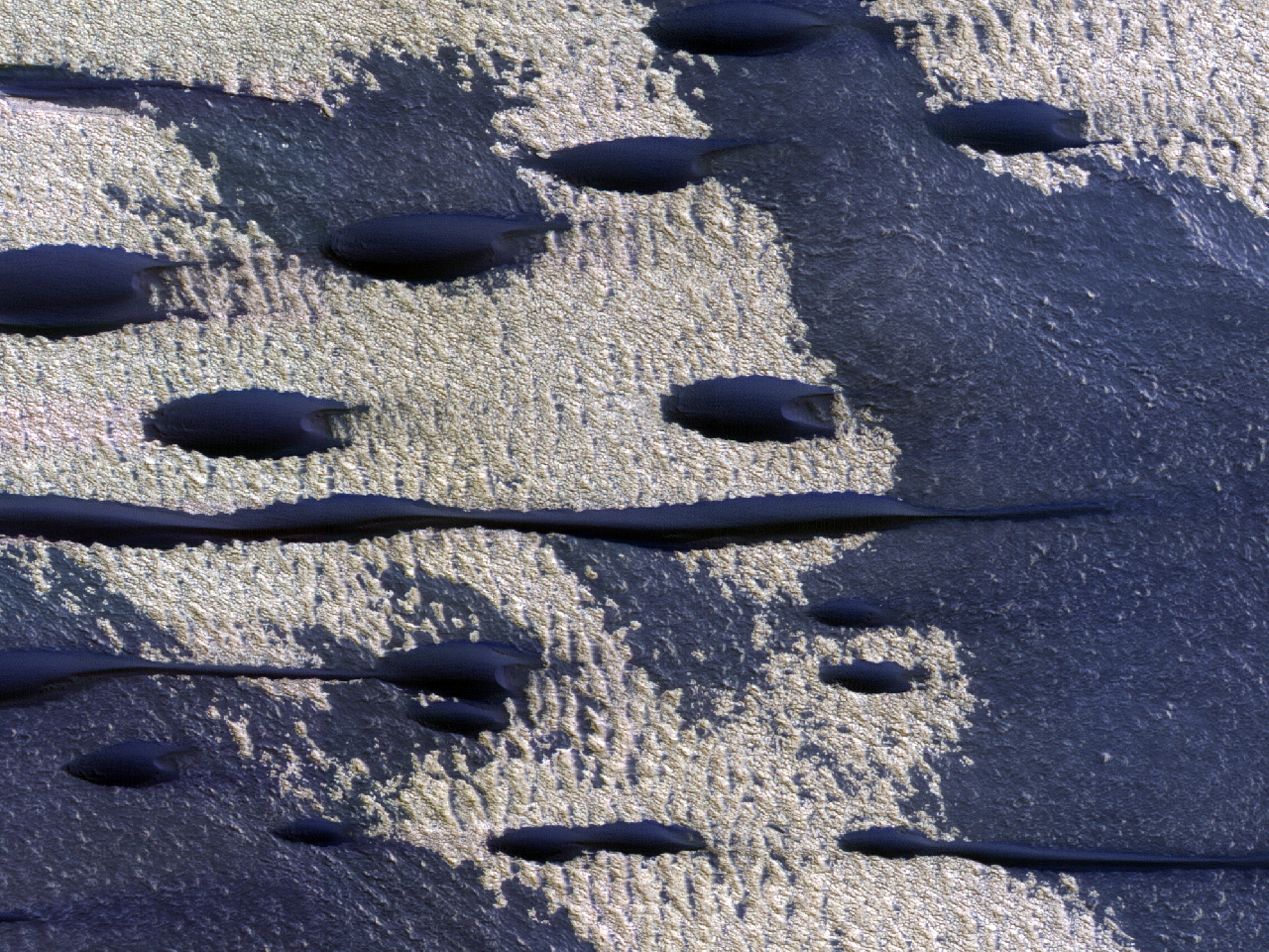 Дюни у каньйоні Chasma Boreale
