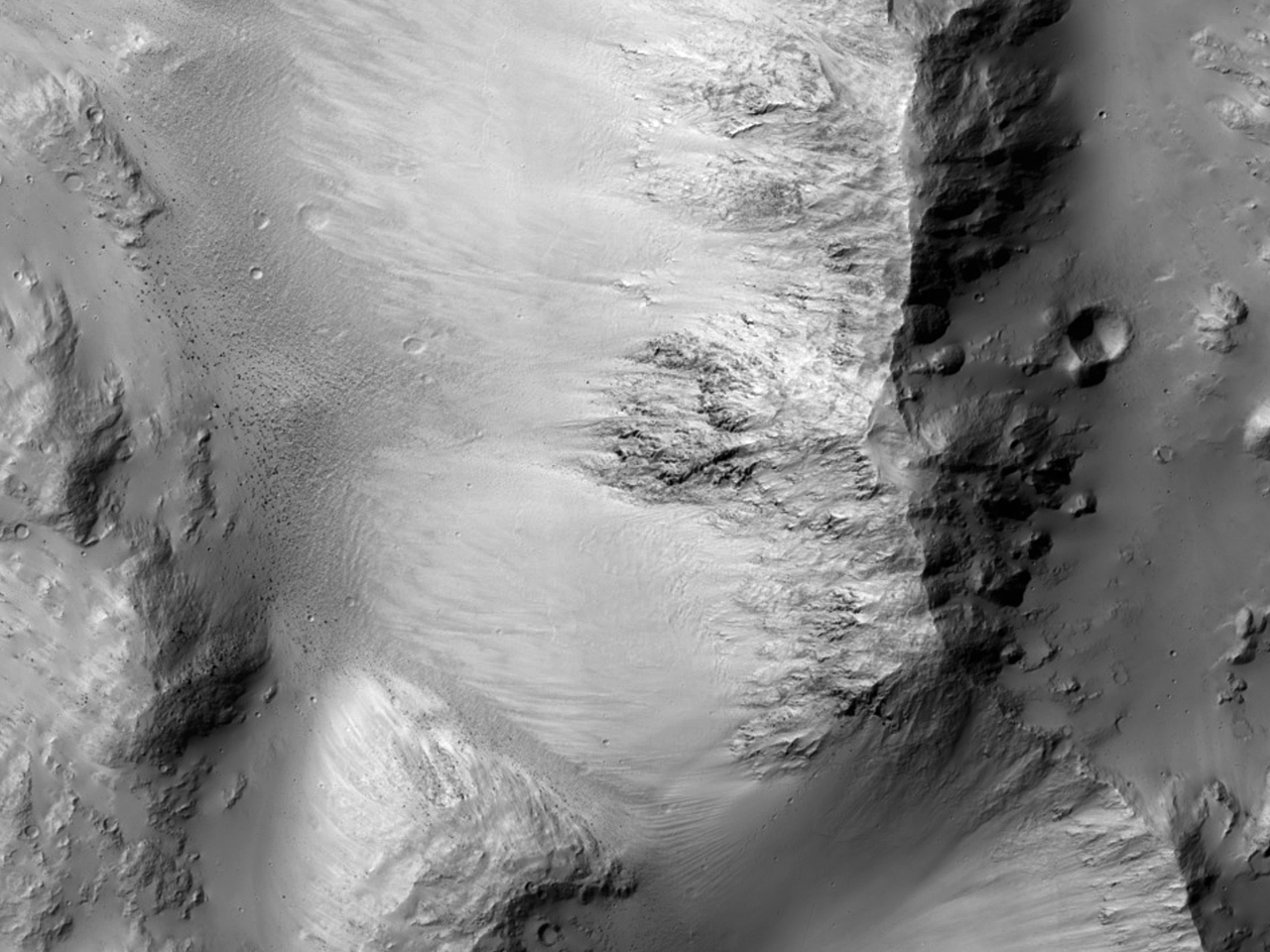 Eastern Rim of a Crater in Terra Cimmeria