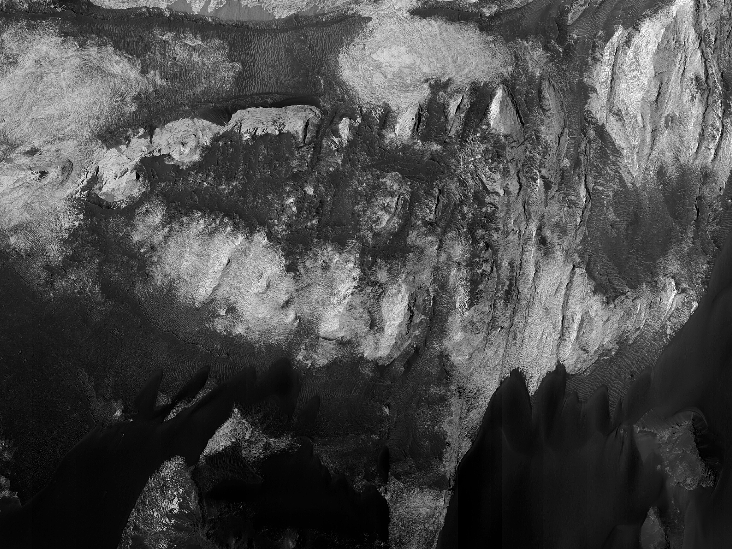 Monitoring Dark Dunes in Ganges Mensa