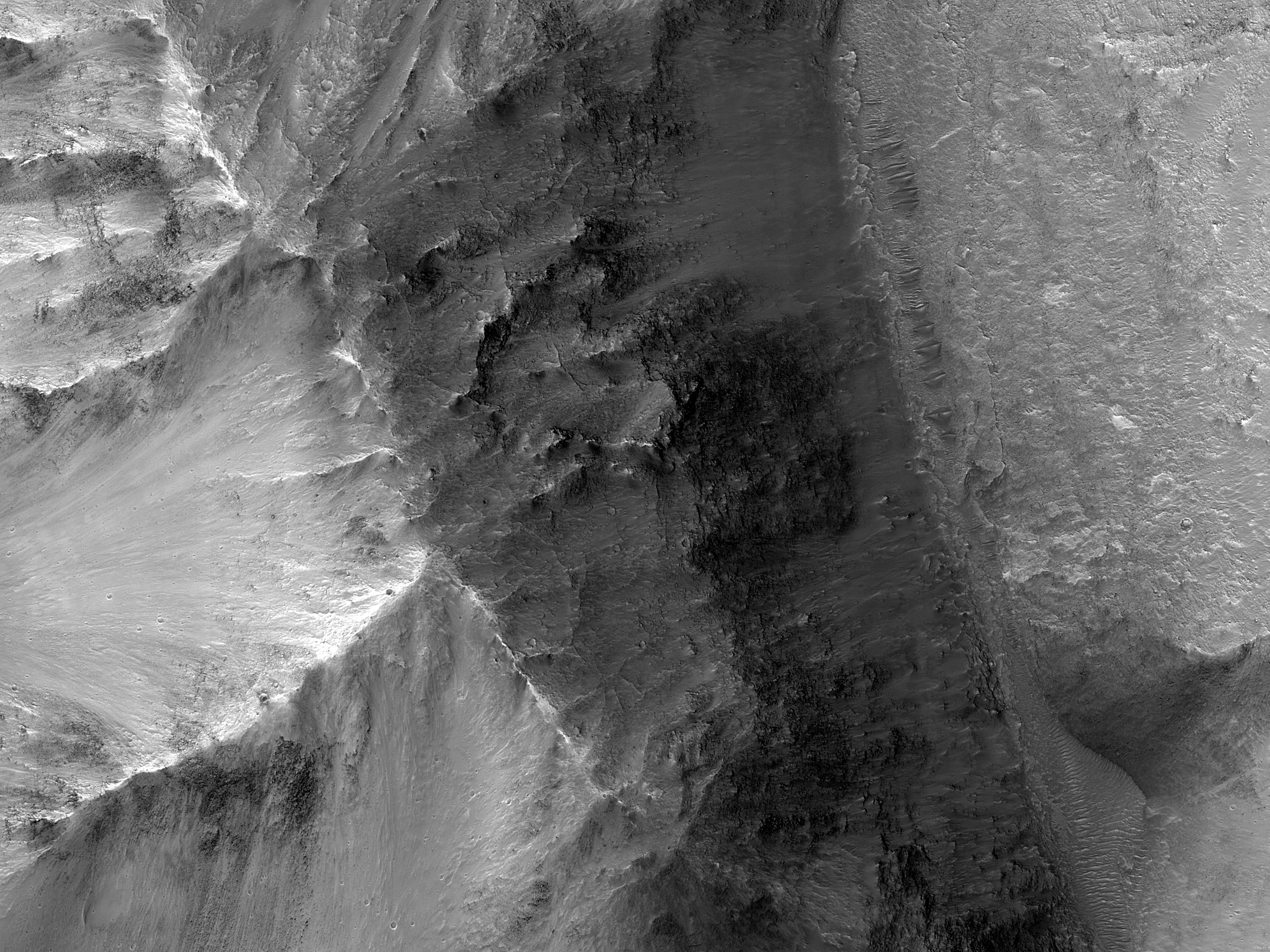 Layers in Hydraotes Chaos