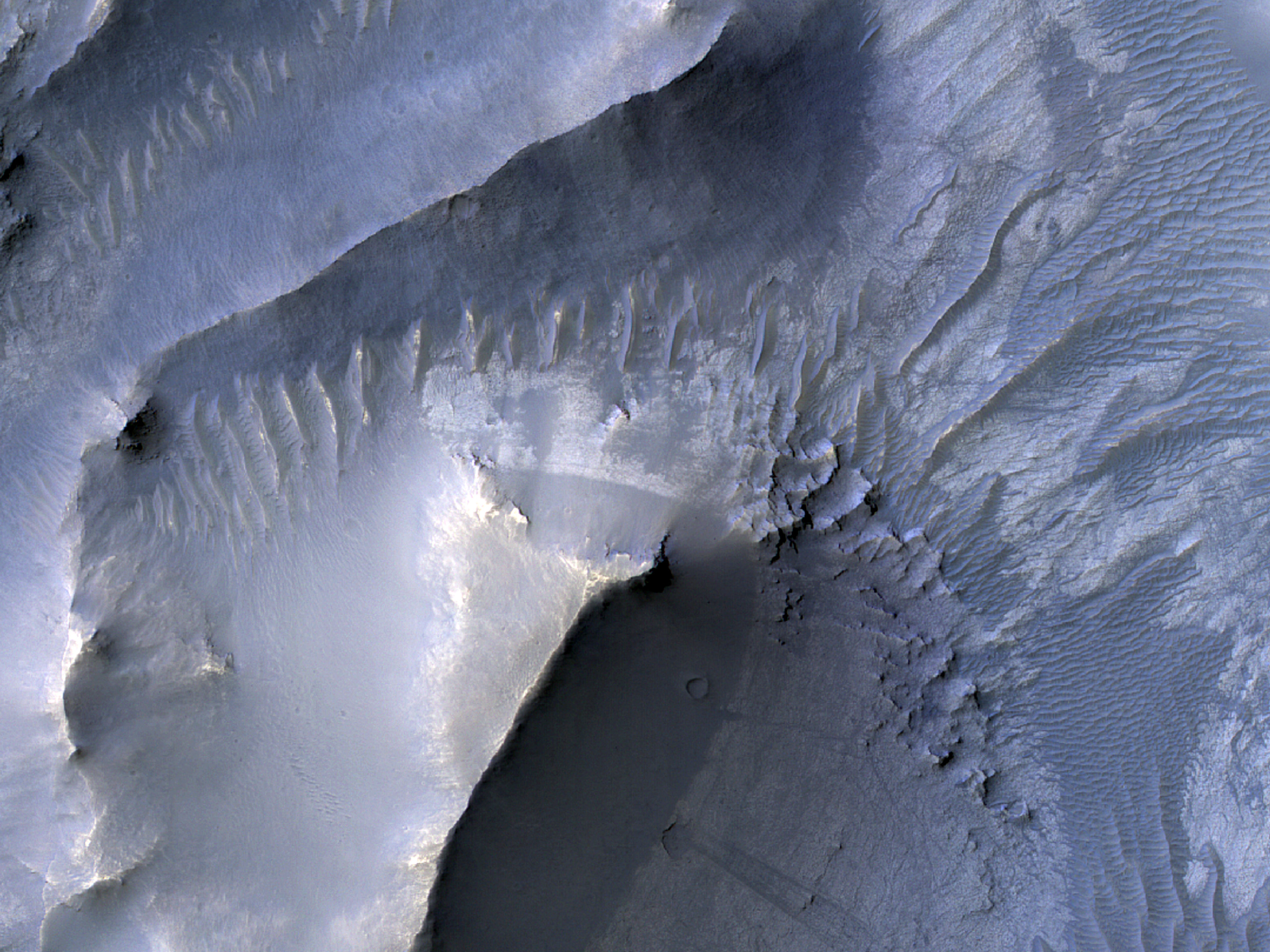 Ridges in Crater in Noachis Terra