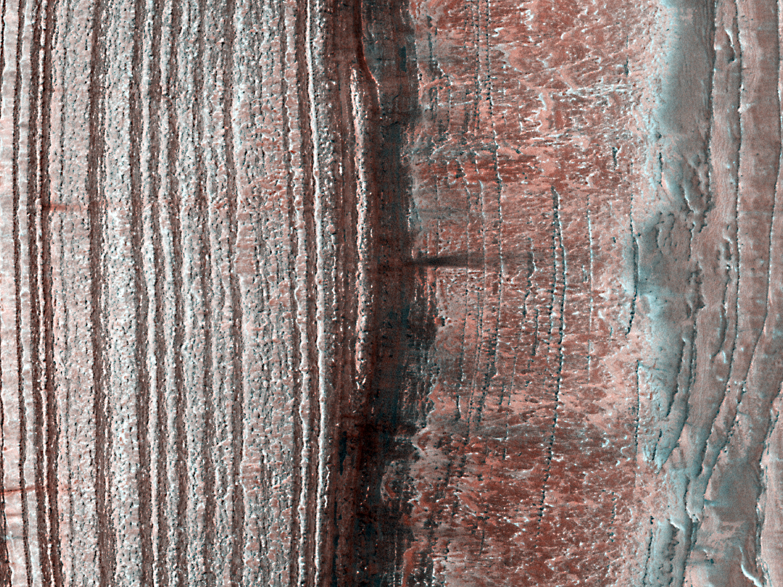Steep North Polar Peripheral Scarp