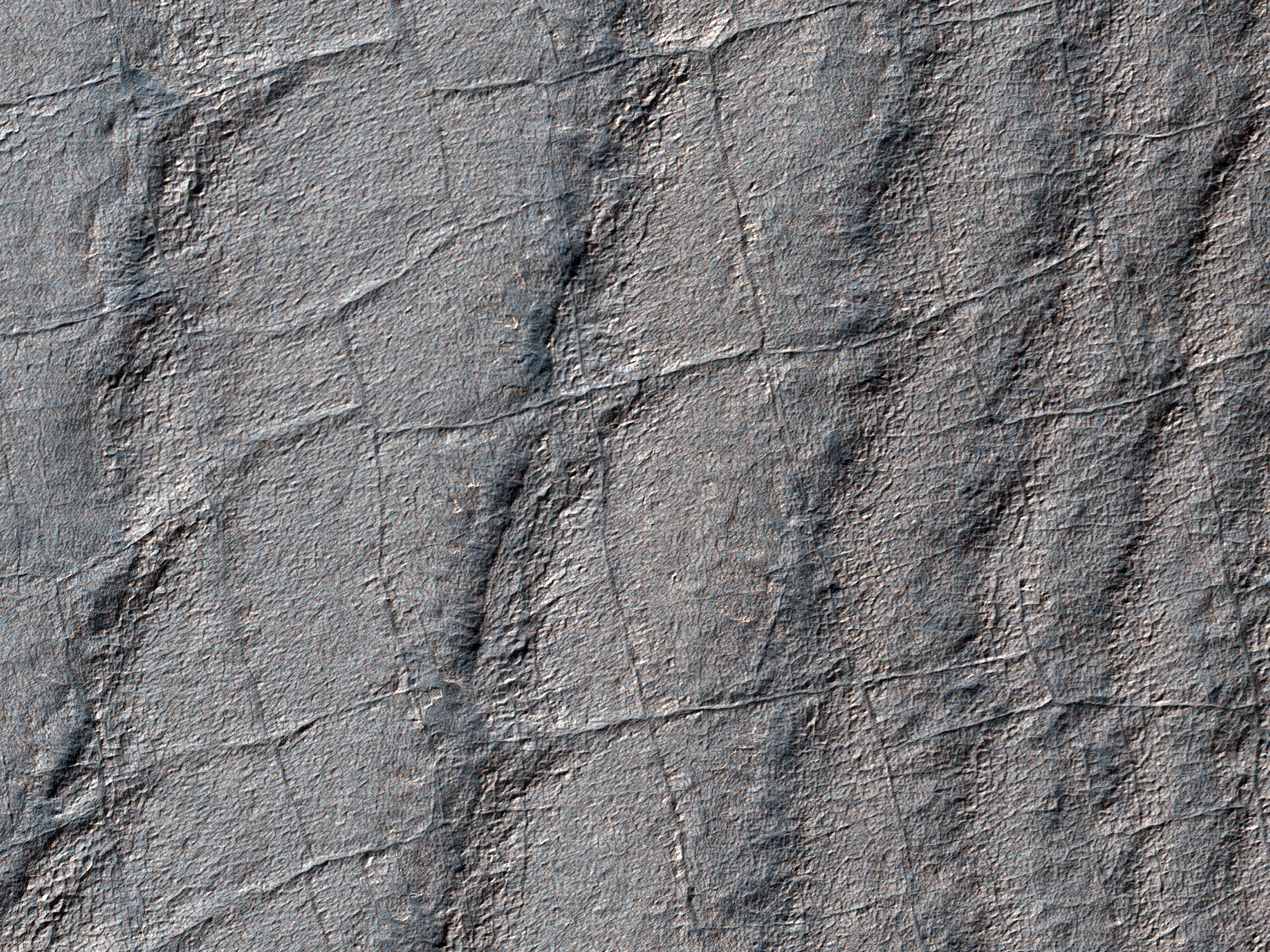 Polygonal Fracturing of the South Polar Layered Deposits