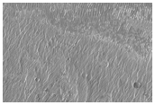 Ius Chasma Landforms 