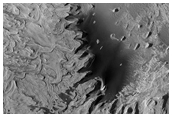 Layered Deposit in a Small Crater within Schiaparelli Crater 