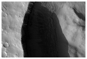 Sample Hecates Tholus Stratigraphy with 4-Km Diameter Impact Crater