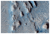Layered Deposit in Crommlin Crater