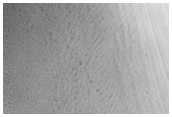 Excellent Exposure of Basal Section of Polar Layered Deposits