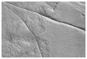 Dike and/or Fault Splay in the Coloe Fossae Region