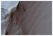 Layered Rock Outcrops in West Candor Chasma