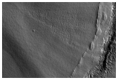 Steak-Spoke Pattern in Northern Plains Crater