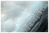 Possible Dissected Mantle Terrain and Geologic Contact