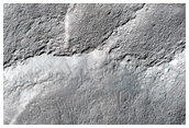 Reull Vallis Floor Features