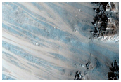 Crater-Exposed Rocks of Yalgoo Crater in Isidis Basin