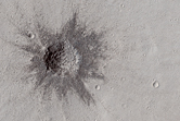 Cratere raggiato nella regione di Tharsis