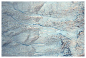 Crater Wall Carving Seen in MOC E0300089
