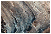Contact between Wallrock and Light-Toned Layering in Melas Chasma