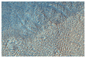 Sinuous Ridge at Contact Between Lineated Valley Fill and Plains Material