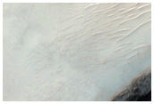 Pits Near Source of Tinto Vallis